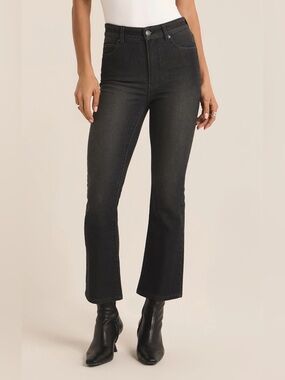 NWT ZSupply Lia Ankle Kick Flare, Black Sand, Size 26